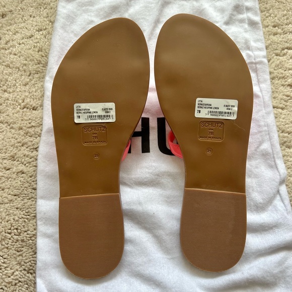 NWT Schutz neon pink sandals - Picture 3 of 4